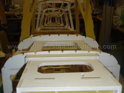 Ruder and elevator (220)